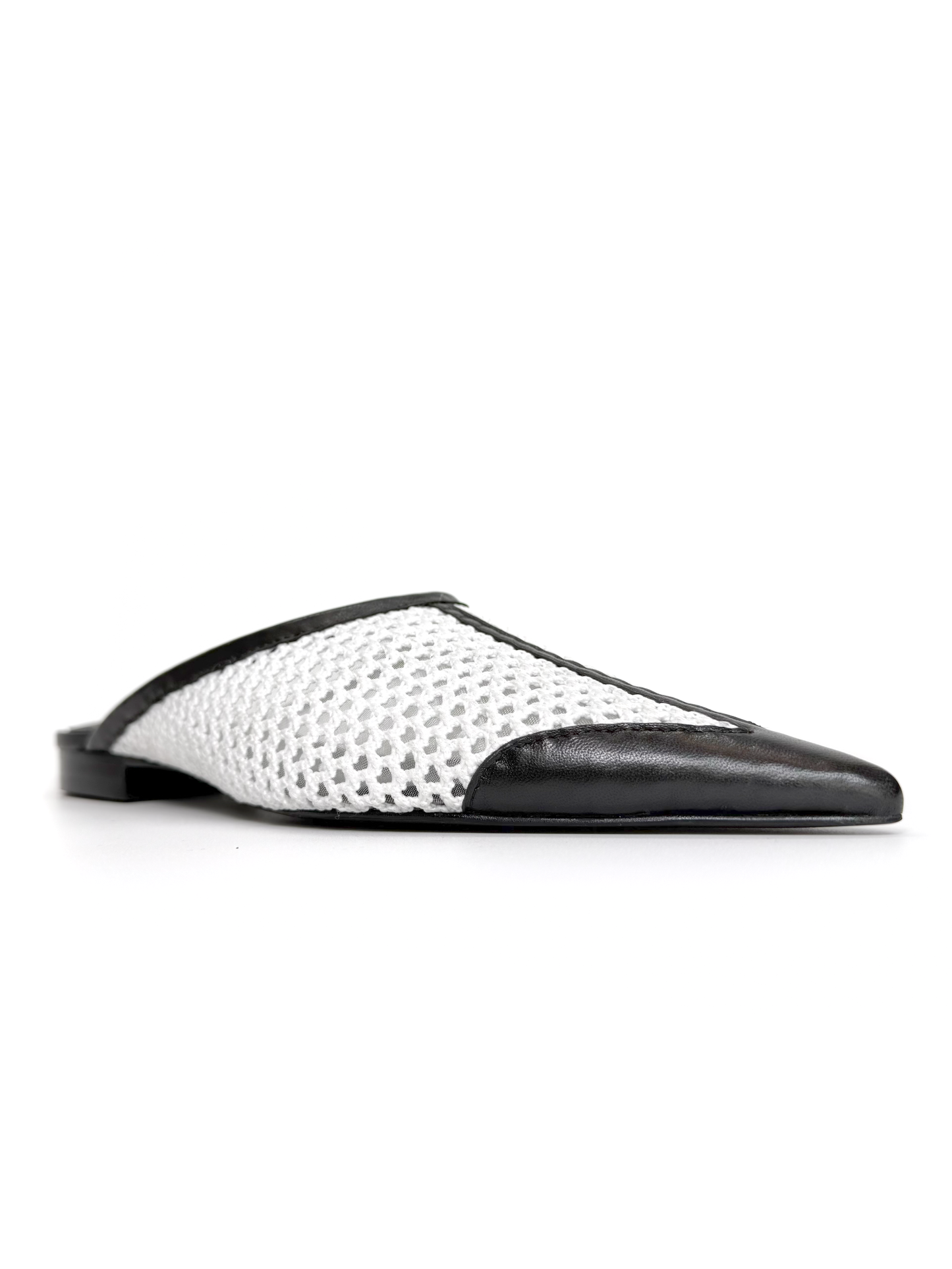 Mule Preto e Branco 