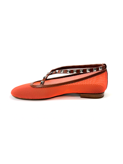 Sapatilha Laranja com Tiras de Spikes 
